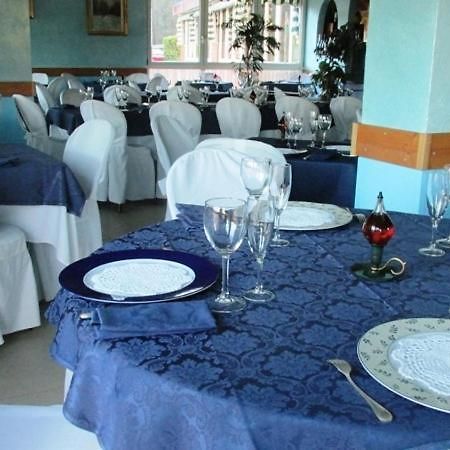 Hotel Carillon Lavena Ponte Tresa Kültér fotó