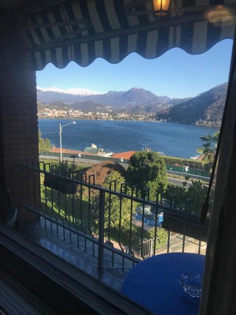 Hotel Carillon Lavena Ponte Tresa Kültér fotó