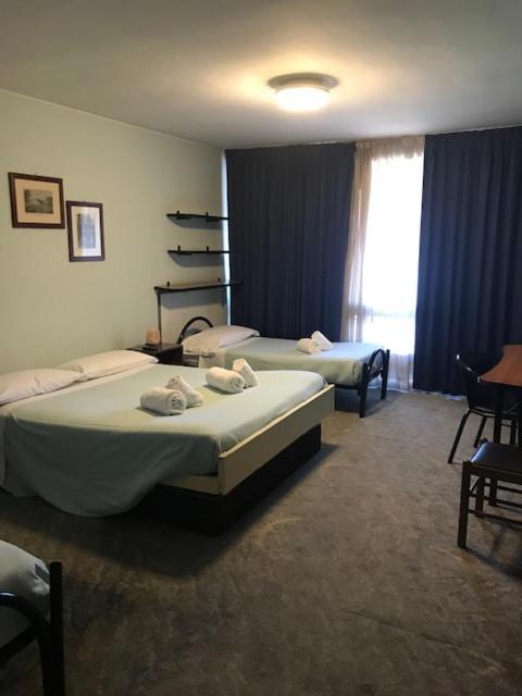 Hotel Carillon Lavena Ponte Tresa Kültér fotó